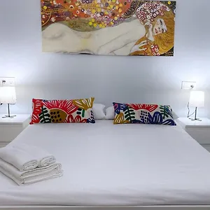 Urban Flat Reformado Con Escritorio Trabajo Y Wifi , Bilbao España